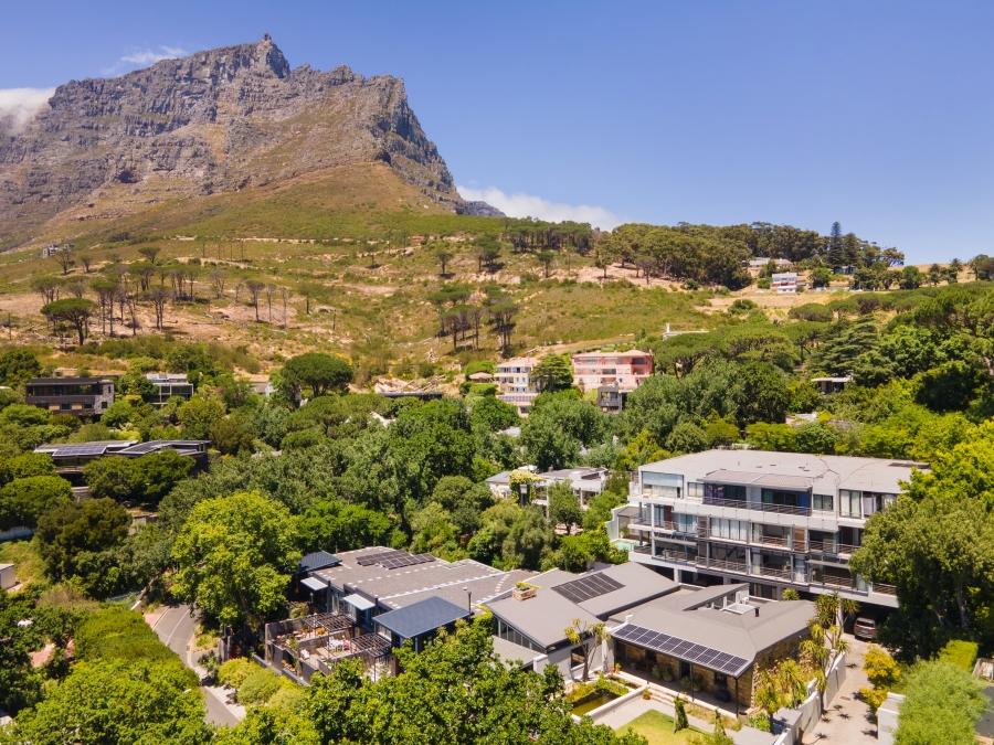 3 Bedroom Property for Sale in Higgovale Western Cape